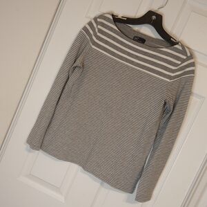 Gap Jersey Knit Top Grey and White Stripe Shirt Sz S